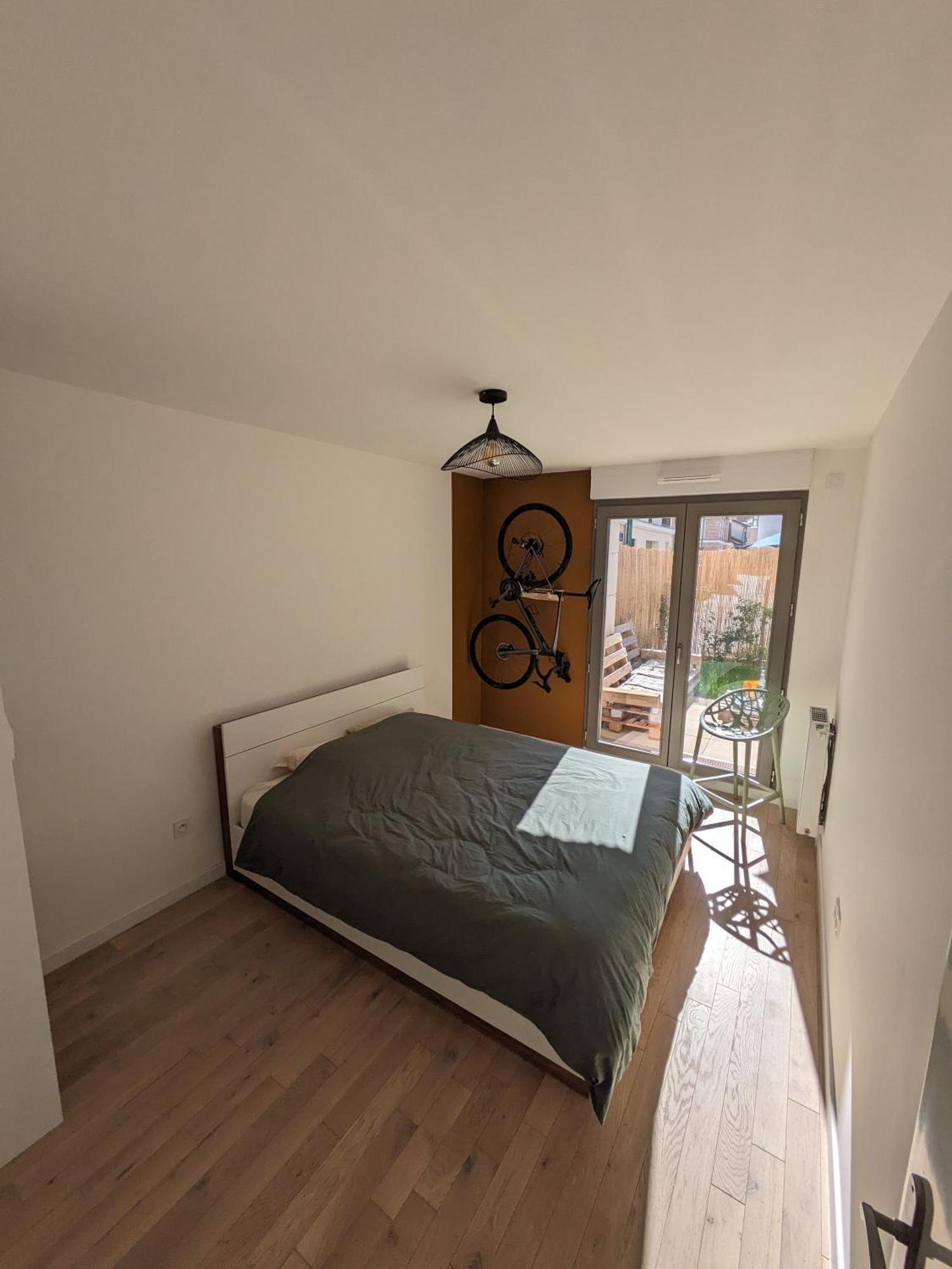 Appartement De Standing Avec Jardin Clamart Exterior photo